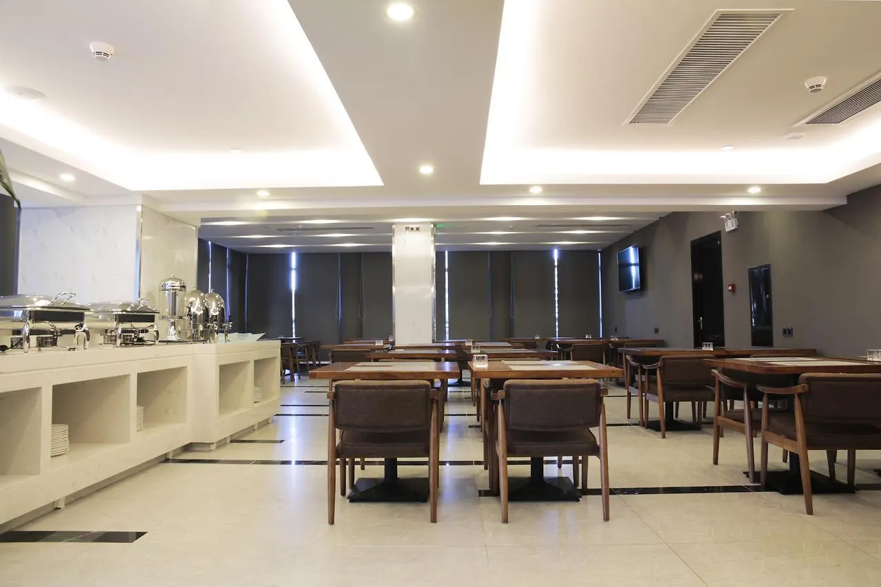 酒店 Pullanoman Holiday Inn 珠海