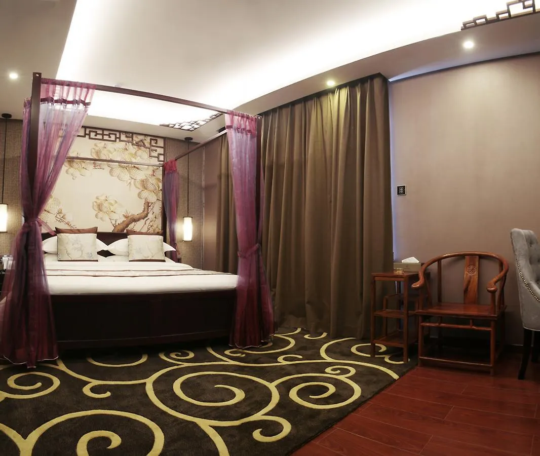 Pullanoman Holiday Inn 珠海